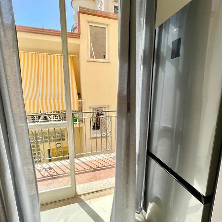 Lei Luxury Apartment Майори Экстерьер фото